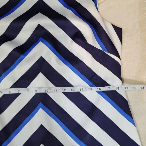 Vince Camuto Blue and Black Chevron Striped Dress - Size 14 - Picture 7 of 9